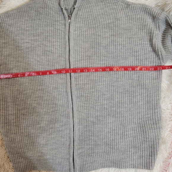 Shein Women's gray Frenchy knit Zip Up Hooded Solid Cardigan size small - Picture 2 of 4